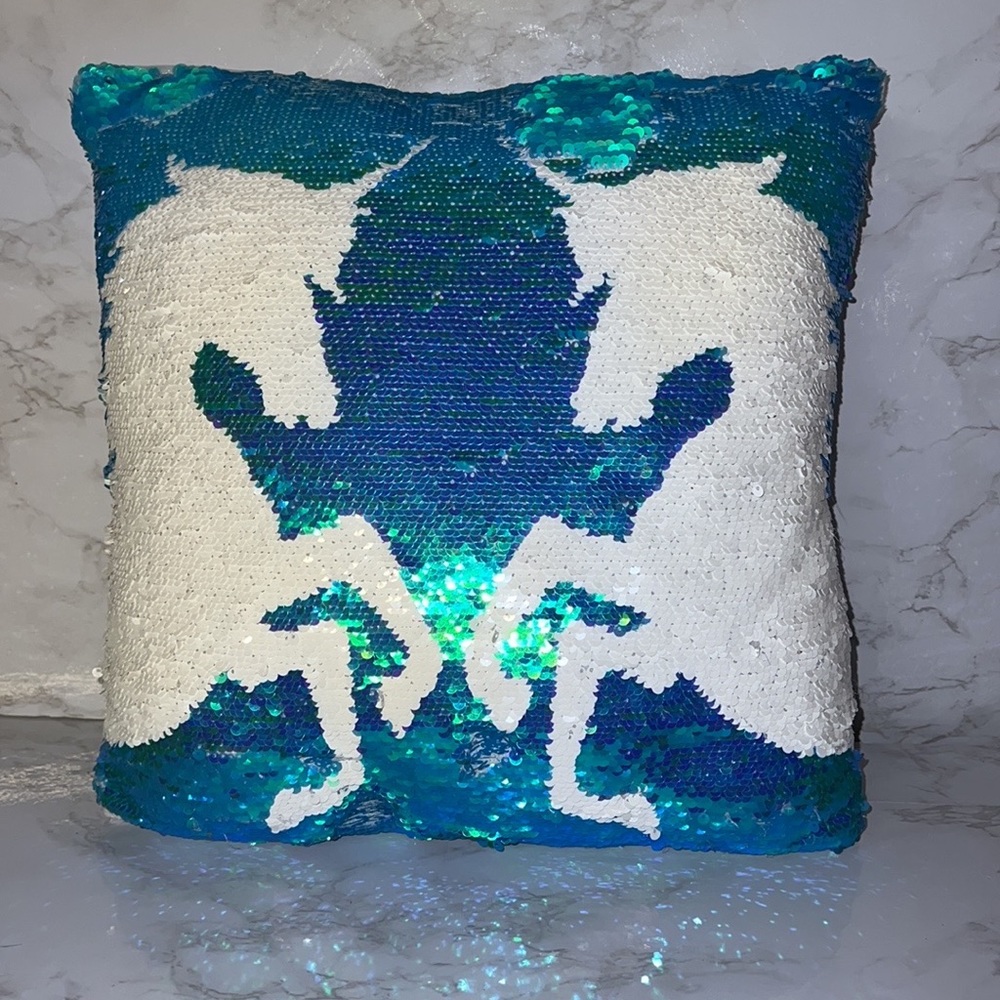 Justice Z Double Unicorns Sequin Pillow 13 inch 🦄🦄